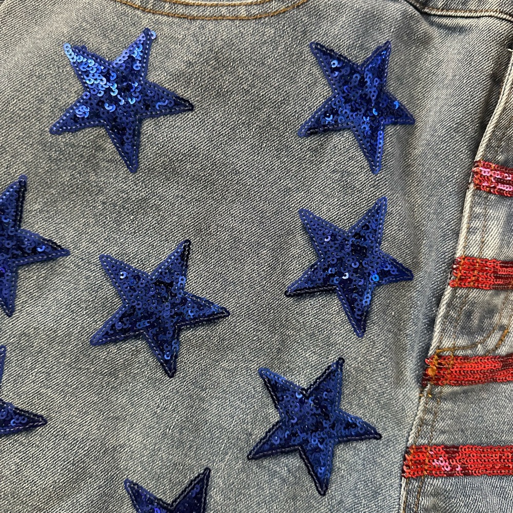 Fantastic Fawn Patriotic Star Jean Shorts🇺🇸 - Picture 2 of 6